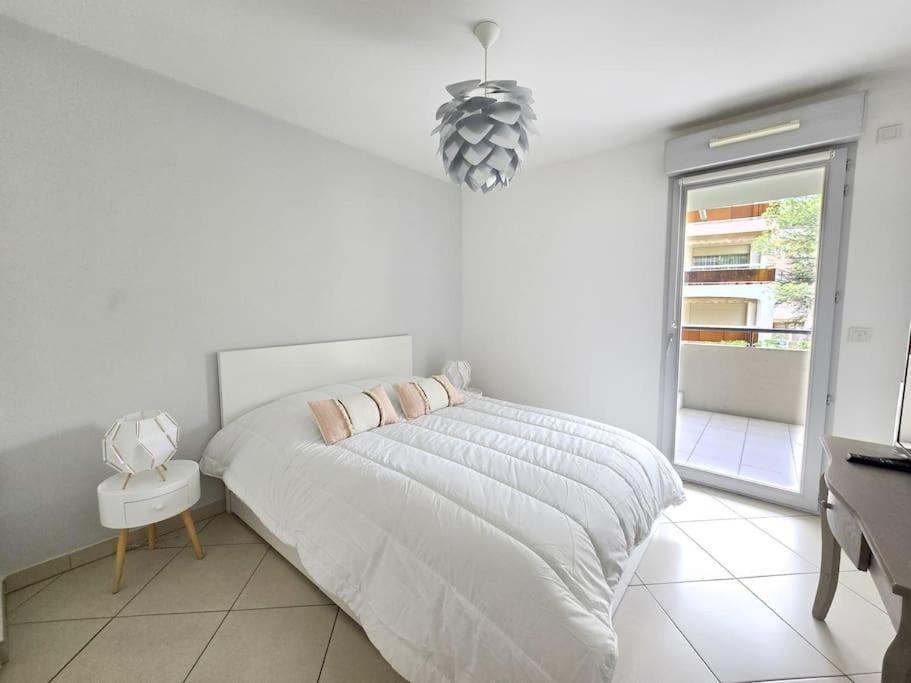 45m2 Luxueux 2p Hypercentre Terrasse Parking *